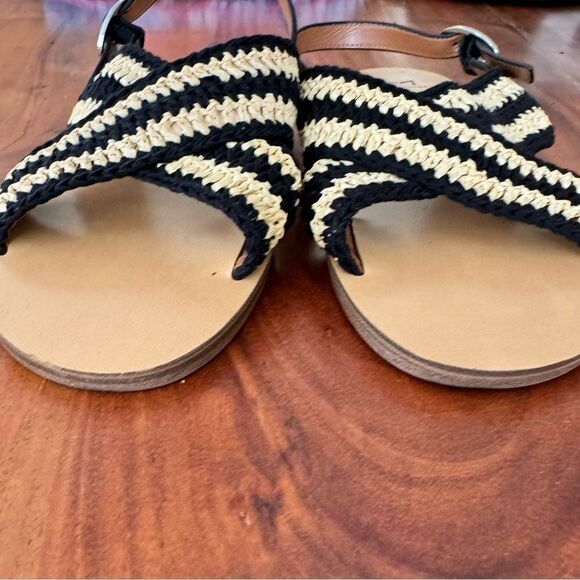 Marc Fisher  Lonnie Slingback Sandal in Black/Cream sz 10M - Picture 4 of 9